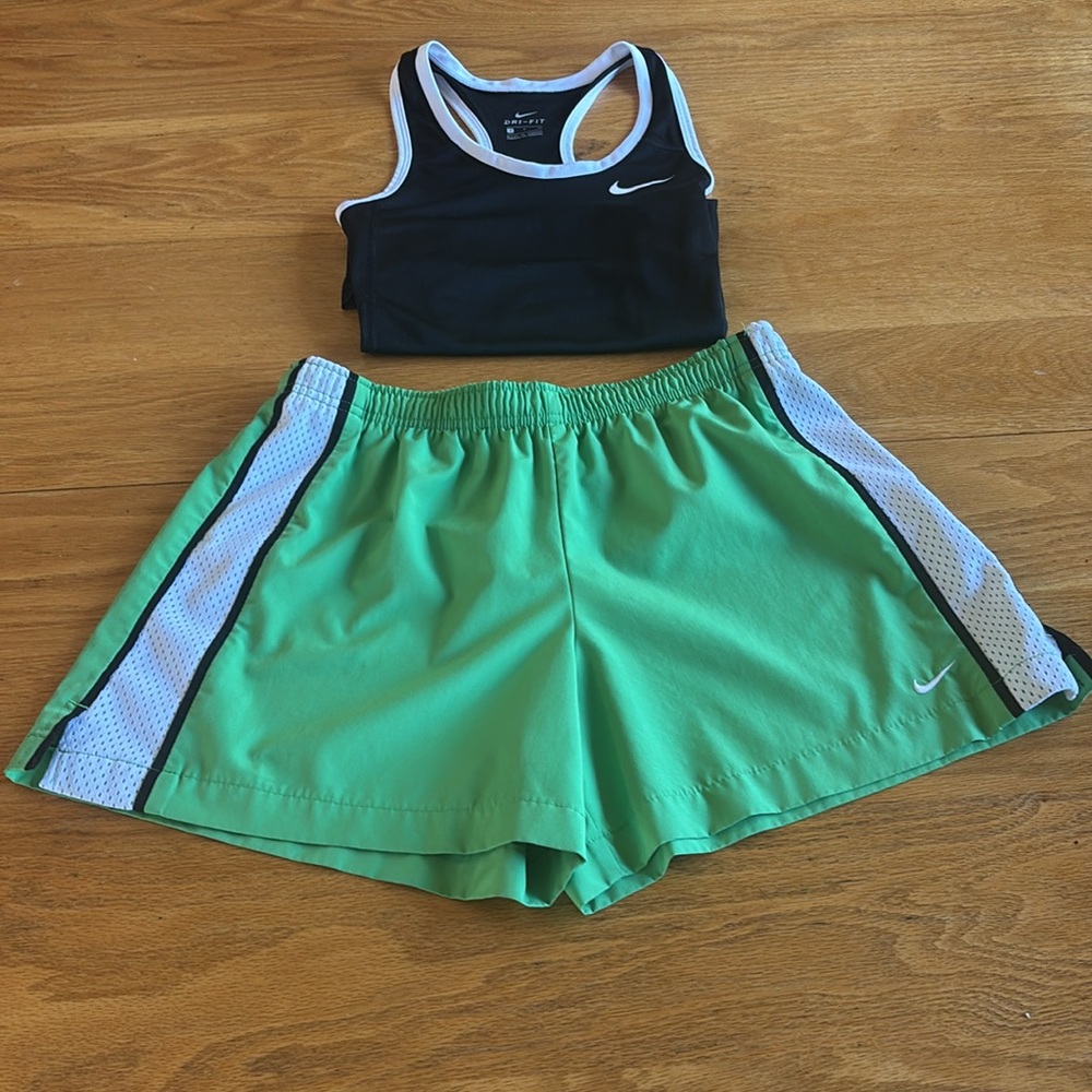 Nike Kids Shorts Set - Black, Gray, Green - Picture 5 of 7
